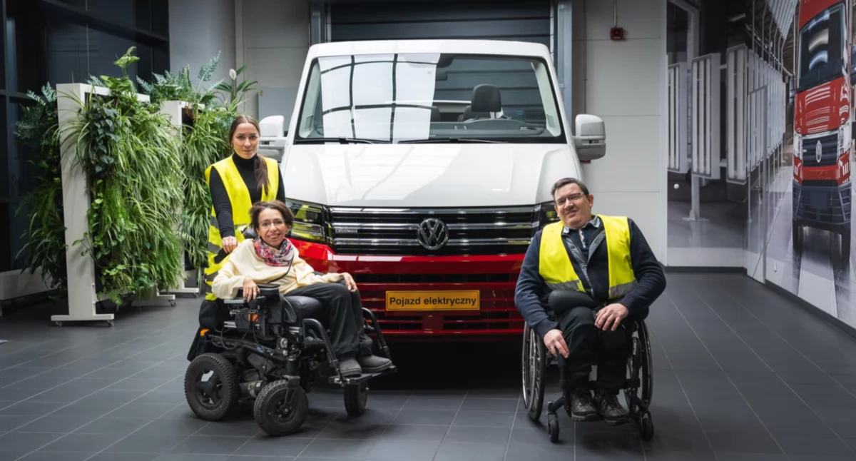 Spotkania , Volkswagen zaprasza zwiedzania fabryki Wrześni - zdjęcie, fotografia