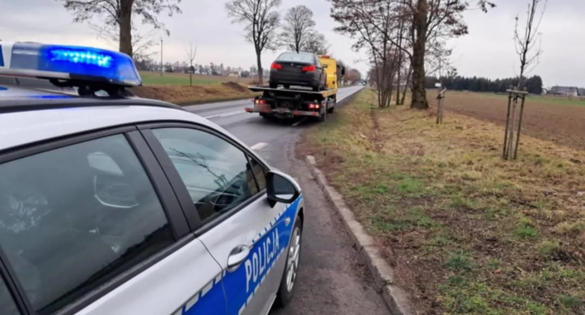 Kronika policyjna, Kompletnie pijany kierowca Zatrzymany dzięki reakcji kierującej - zdjęcie, fotografia