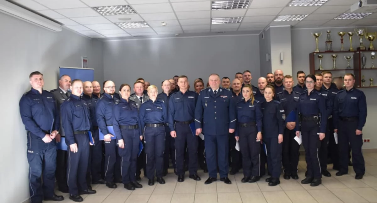 Prewencja/Profilaktyka , Awanse wrzesińskiej policji (zdjęcia) - zdjęcie, fotografia