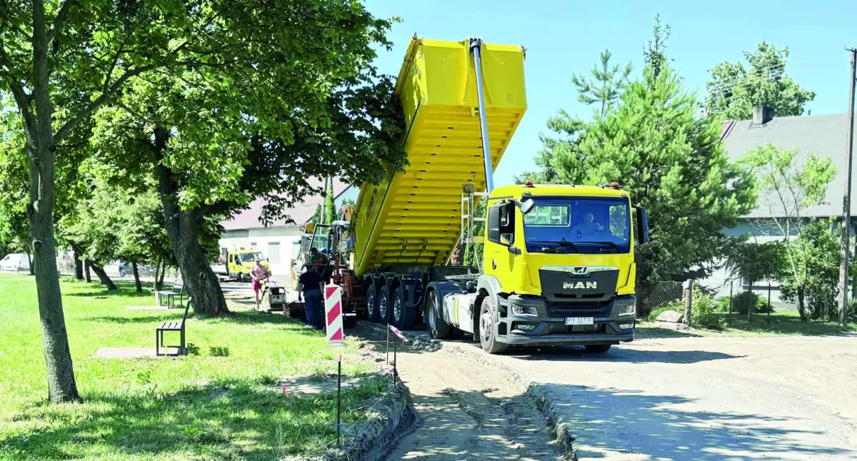 Inwestycje, Budowa drogi Obłaczkowie - zdjęcie, fotografia