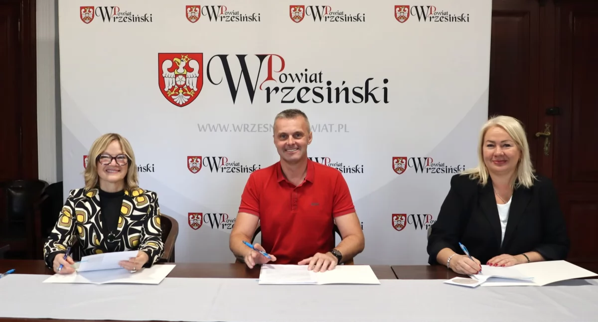 Biznes i finanse , Prace konserwacyjne Miłosławiu - zdjęcie, fotografia
