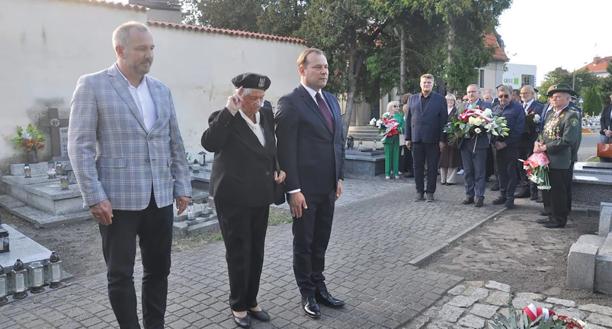 Historia , Rocznica agresji Armii Czerwonej Polskę - zdjęcie, fotografia