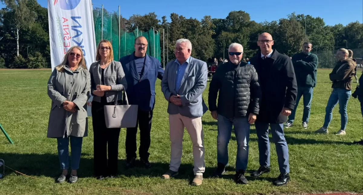 Lekkoatletyka , Mistrzostwa Wielkopolski Lekkiej Atletyce wrzesińskim stadionie - zdjęcie, fotografia