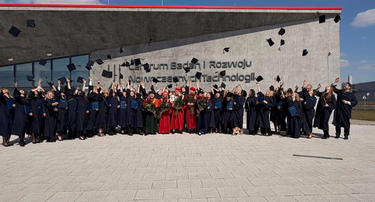 Edukacja, Absolutorium Wrześni - zdjęcie, fotografia