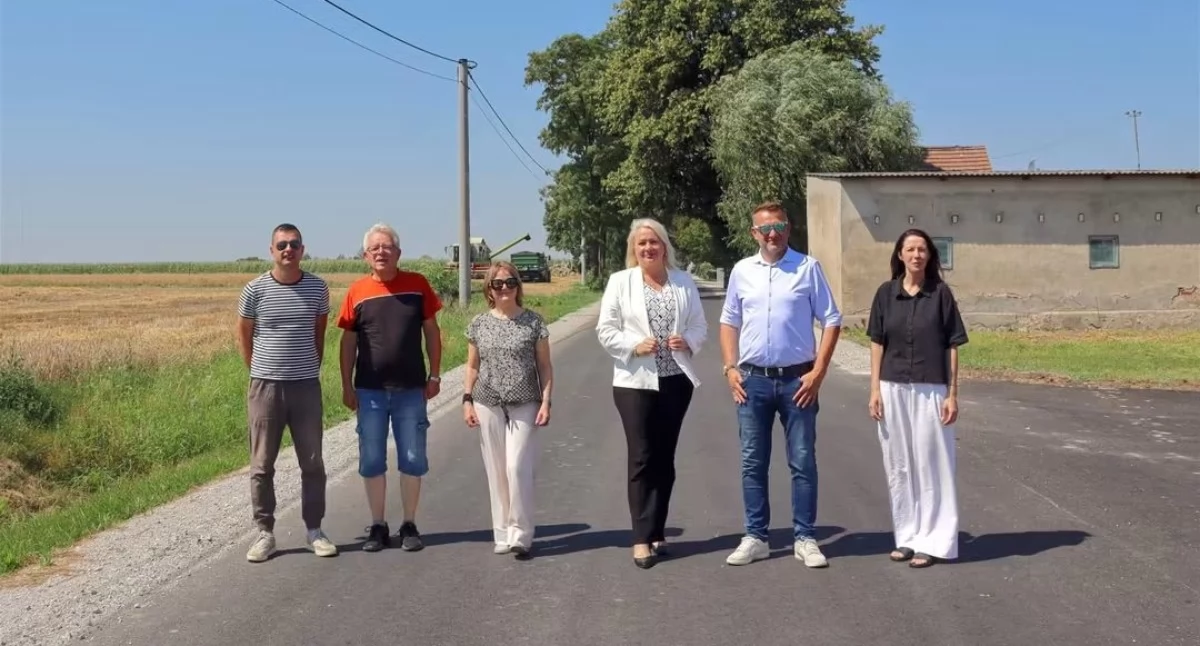 Inwestycje, Kolejny odcinek drogi powiatowej gotowy - zdjęcie, fotografia