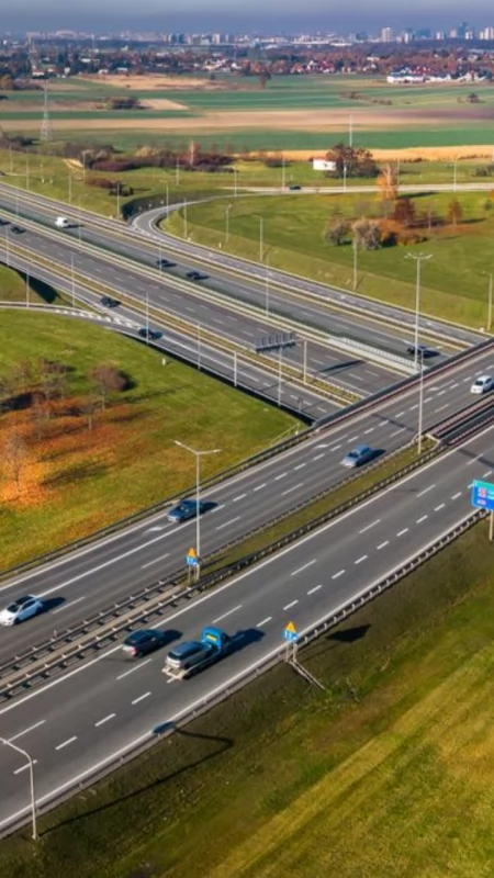 Jak usprawnić rozliczanie opłat drogowych w firmie?