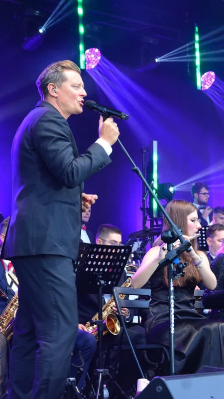 Trwa 20. Festiwal Orkiestr Dętych! Rafał Brzozowski we Wrześni (GALERIA) 
