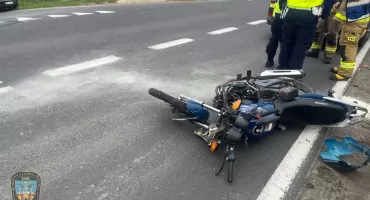 Wypadek z udziałem motocyklisty w Pyzdrach (zdjęcia)