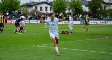 Betclic 3. Liga: Victoria Września - Kluczevia Stargard 2:1 (GALERIA)