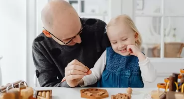 Jak wybrać prezent, który pobudzi kreatywność dziecka?