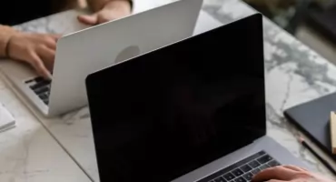 Szukasz sprawdzonego serwisu laptopów? Sprawdź te 5 rzeczy przed oddaniem sprzętu