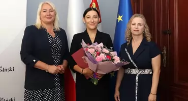 Wręczenie dwóch stanowisk dyrektorskich. Gratulacje!