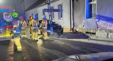 19-latka bez pasów bezpieczeństwa spowodowała wypadek 