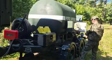 Mina znaleziona w gnieźnieńskim lesie